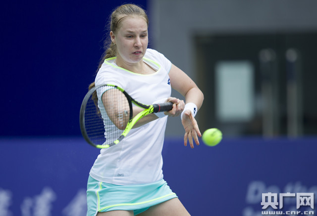 和商业收益 和商业收益