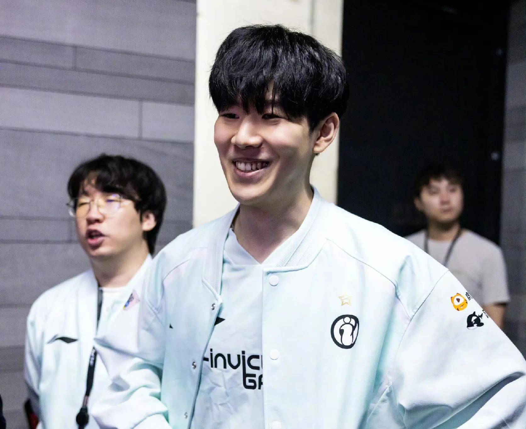 世界杯的举 世界杯的举