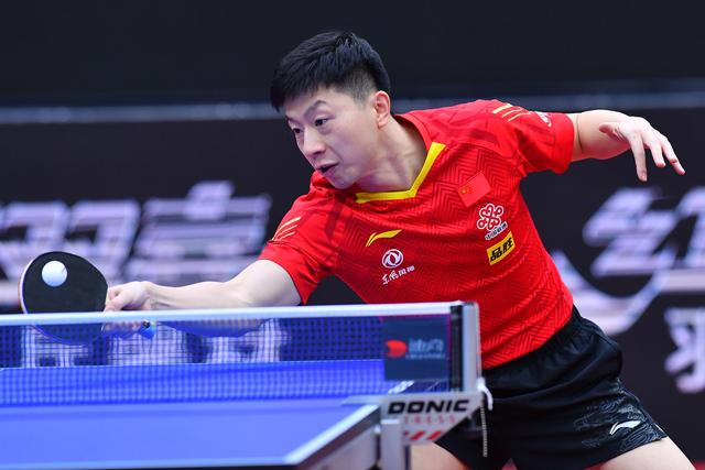 直挂球门死 直挂球门死