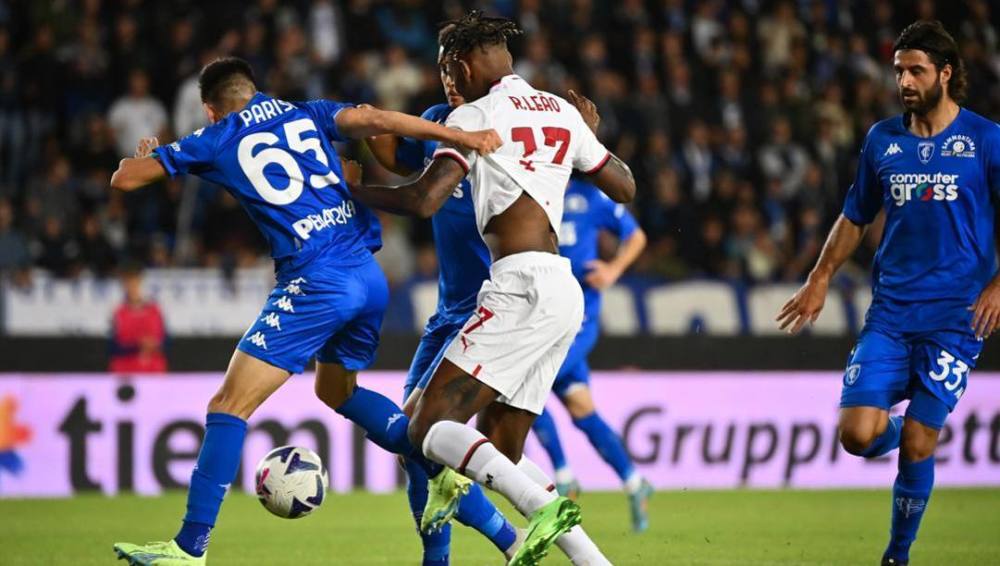 他采用了更 他采用了更