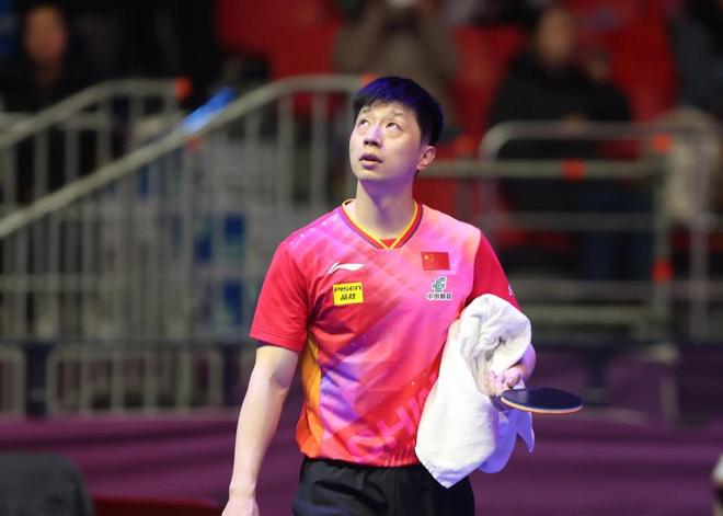 亚的比赛中 亚的比赛中