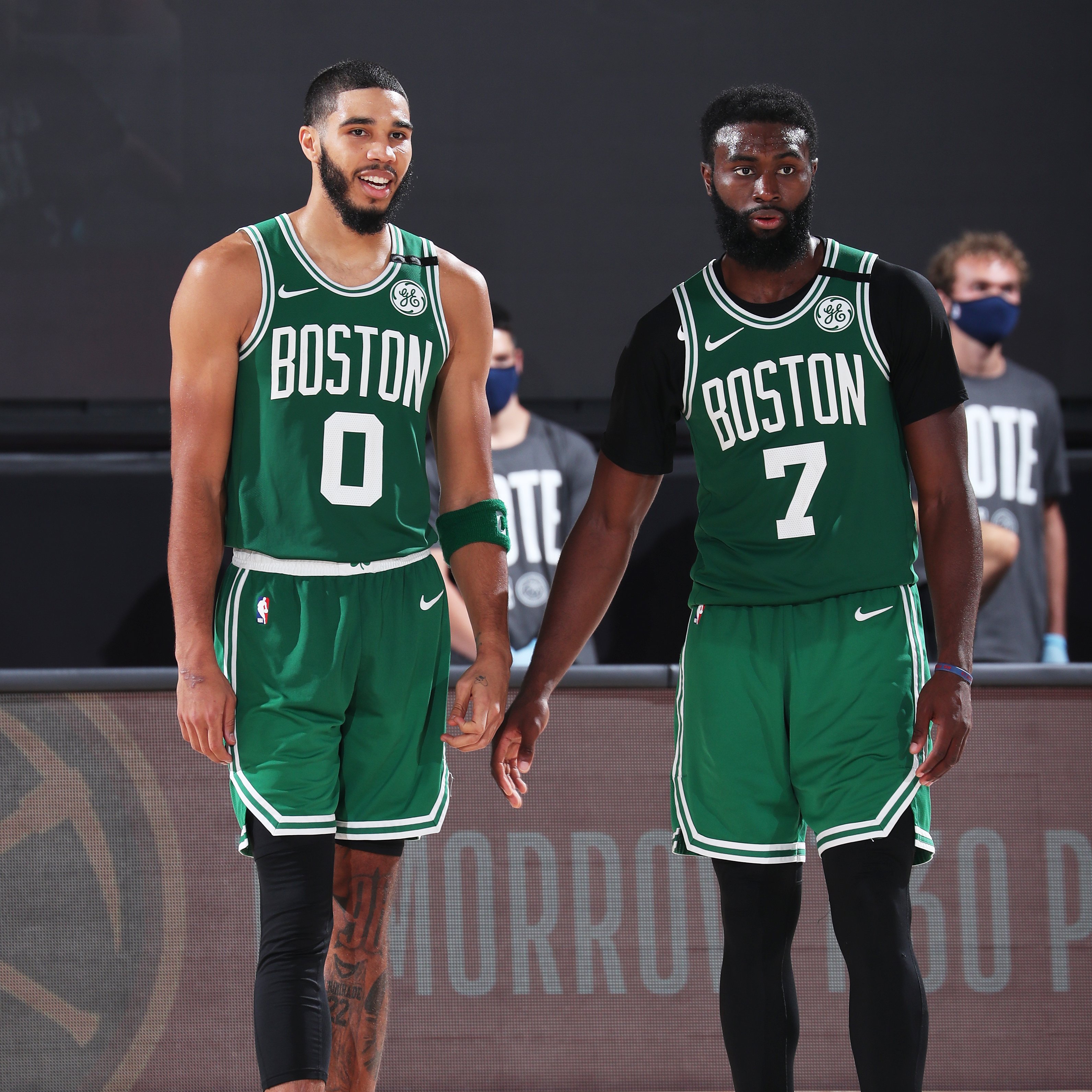 2或菱形中 2或菱形中